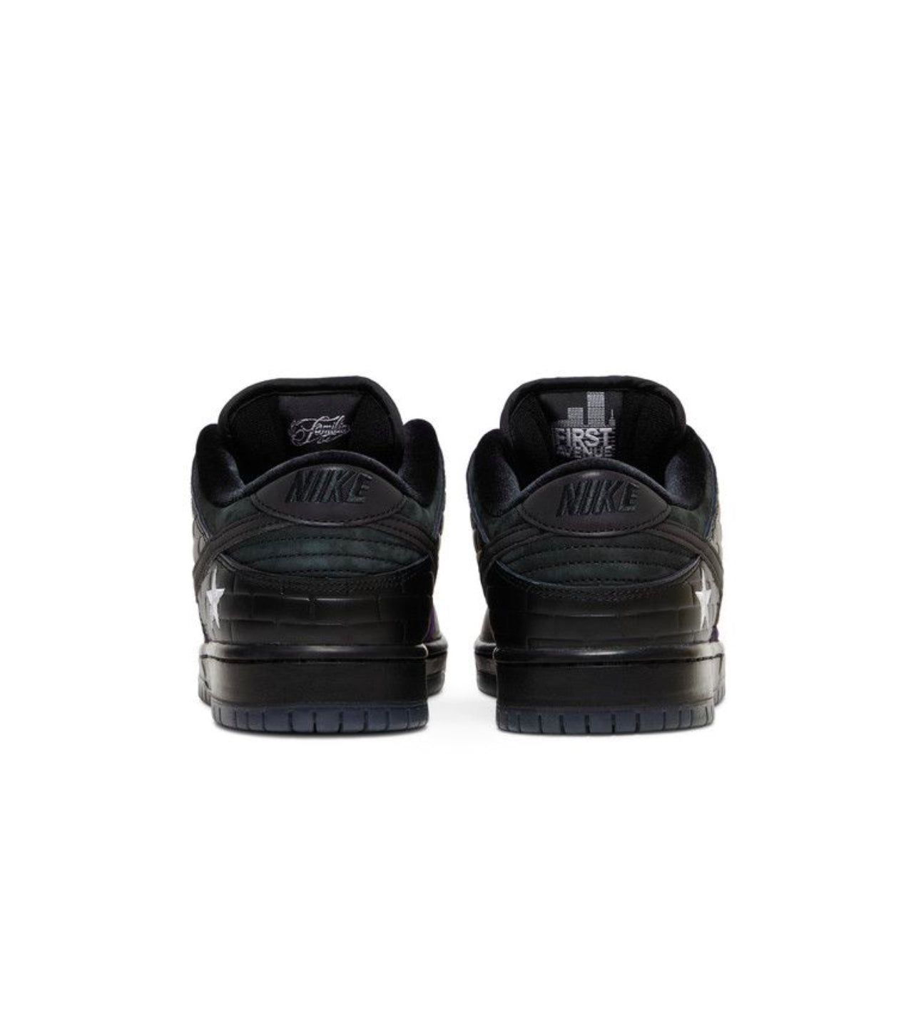 Nike SB Dunk Low Famila First Avenue Special