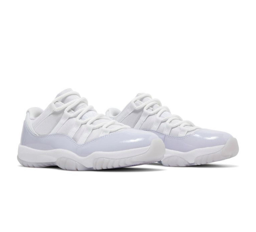 Air Jordan 11 Retro Low Pure Violet