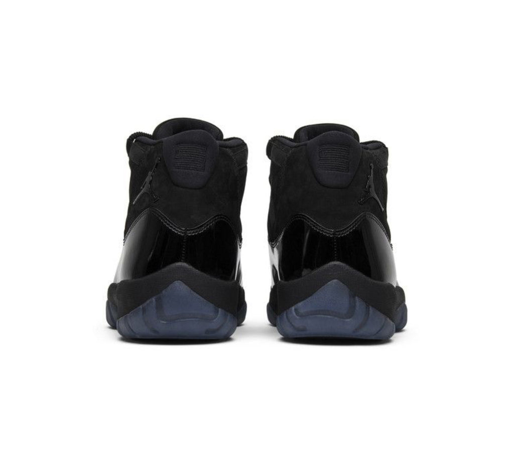Air Jordan 11 Retro Cap and Gown