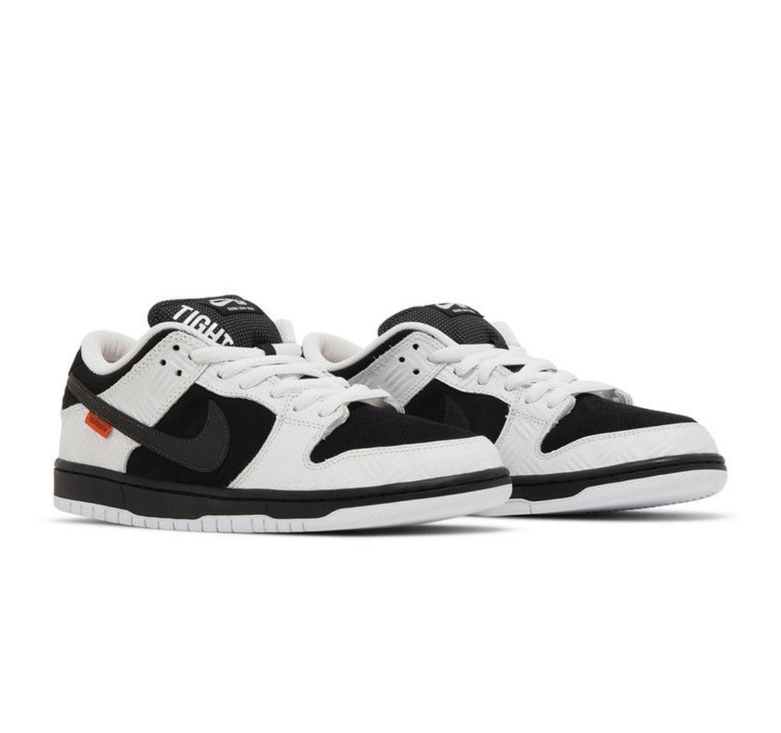Nike SB Dunk Low TIGHTBOOTH