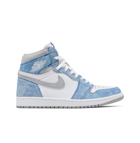 Air Jordan 1 High Retro Hyper Royal