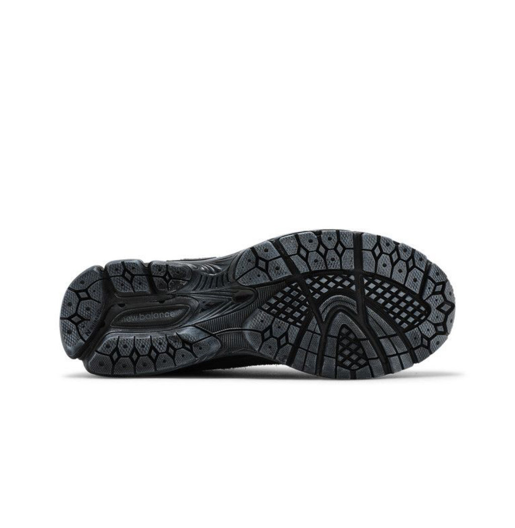 New Balance 2002R Protection Pack Phantom